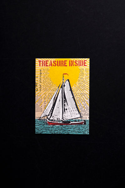 Treasure inside - postcard - originální pohlednice Small