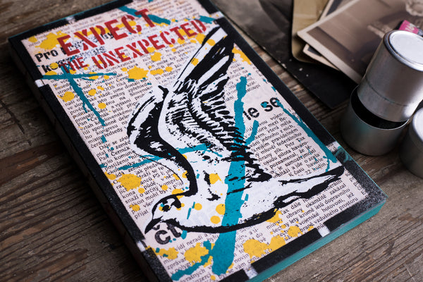 Expect the unexpected (Seagull) - basic - ruled notebook
