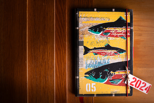2024 Diary "Salmon" - Big - originální diář