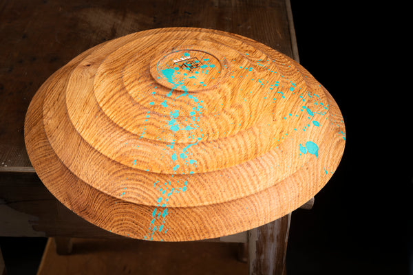 Top view of the Chase oak vessel highlighting its natural grain pattern