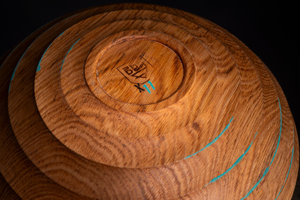 Handcrafted MATTEA oak bowl showing artisan woodturning details