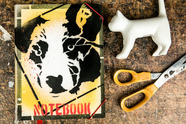 Dog in frame - big notebook originální zápisník