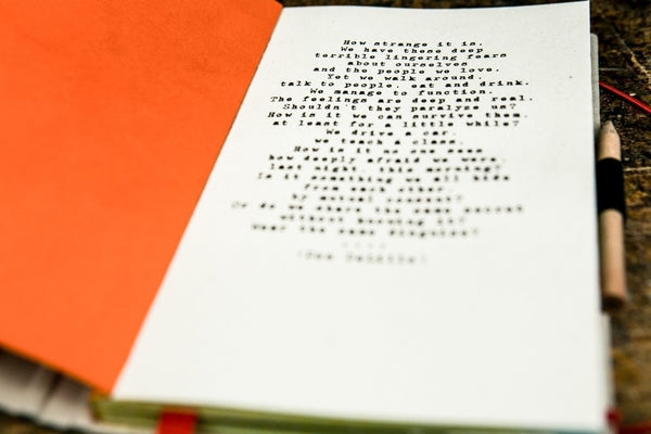 Treasure inside - medium notebook originální zápisník