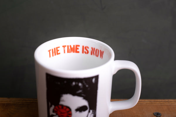 "Time is now" porcelain cup with HANDLE - S (kuba) originální hrnek