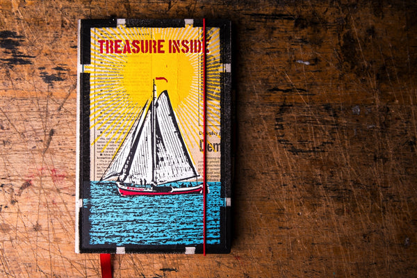 Treasure inside - medium notebook originální zápisník