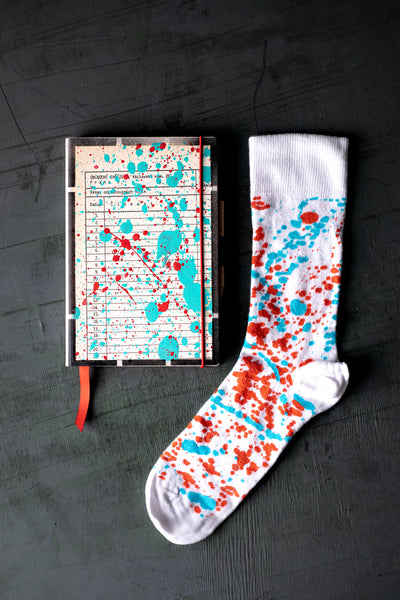Medium notebook with socks - WHITE - originální zápisník a ponožky