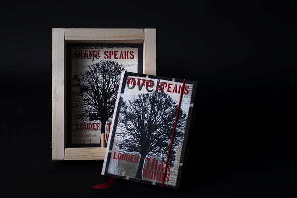 Silent tree - mini notebook with frame originální obrázek