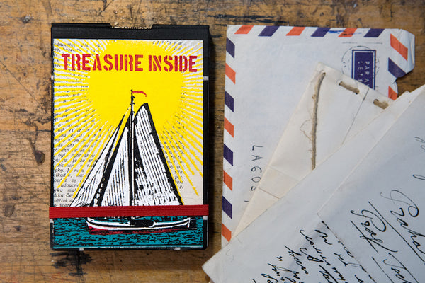 Treasure inside - reporter notebook originální zápisník